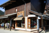 vitrine-montagne-magasin