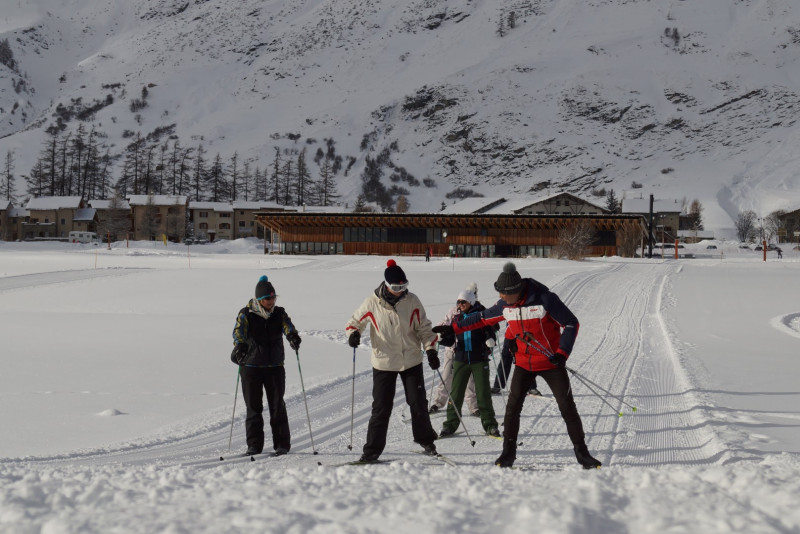 Groupe de skieurs de fond
