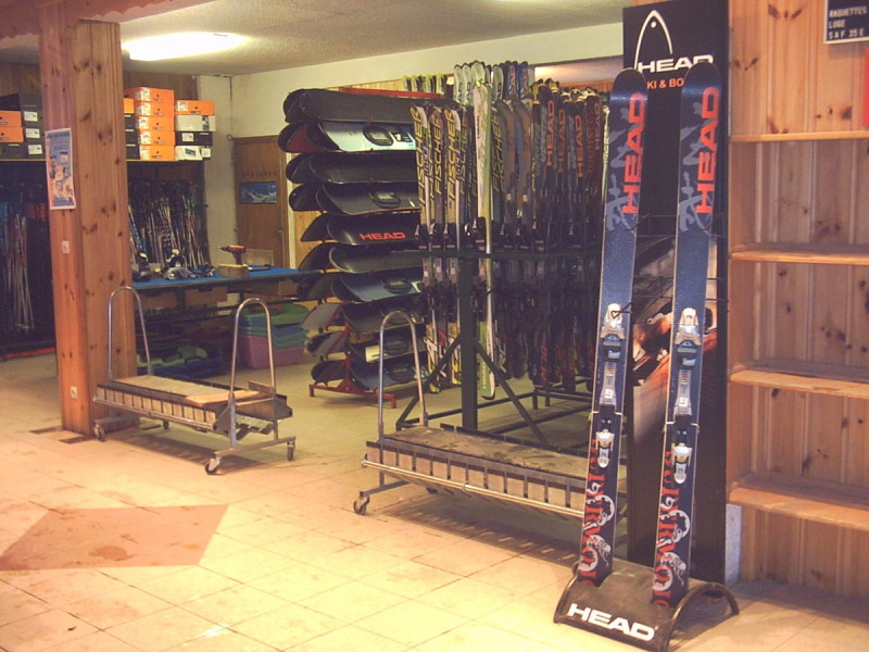 Magasin Léon sports, location de ski en pied de piste à Aussois