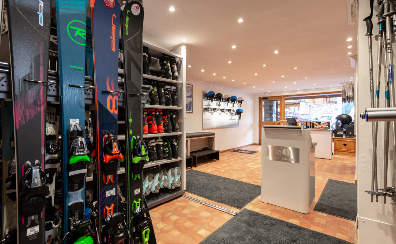 Interieur 2 - © Copyright RichRoberts Interieur 2