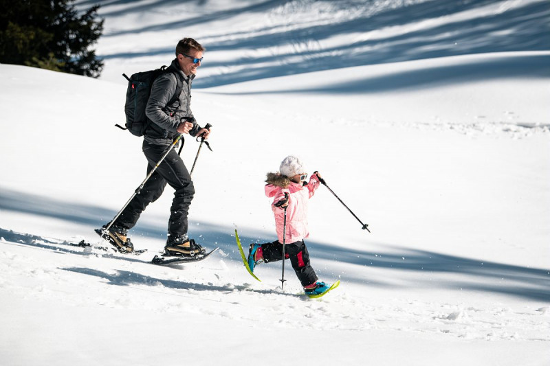 Raquette à grand pas