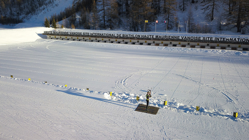 Stade international de biathlon de Bessans Haute Maurienne Vanoise - © HMVT Dylan Cuvelier Stade international de biathlon de Bessans Haute Maurienne Vanoise