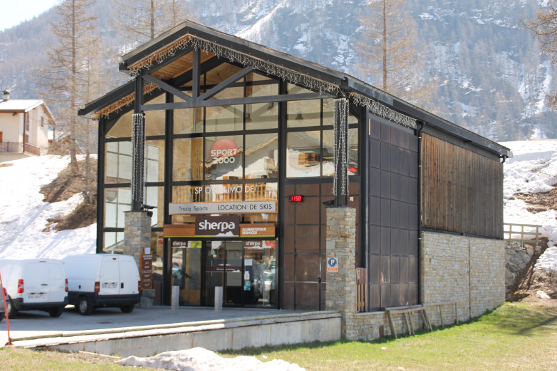 Magasin Sport 2000-Tracq Sports à Bessans