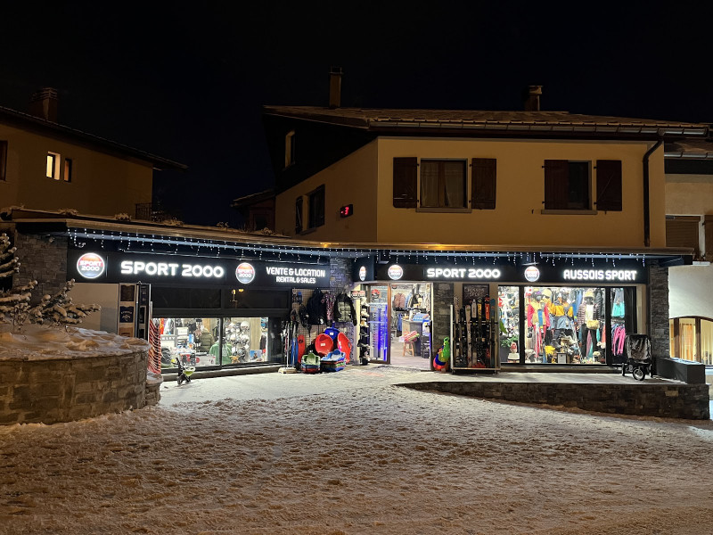 Magasin Sport 2000 à Aussois - © Sport 2000 Aussois Magasin Sport 2000 à Aussois