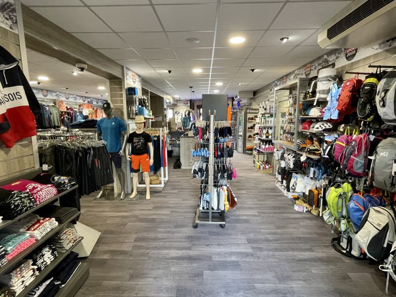 Magasin Sport 2000 à Aussois - © Sport 2000 Aussois Magasin Sport 2000 à Aussois