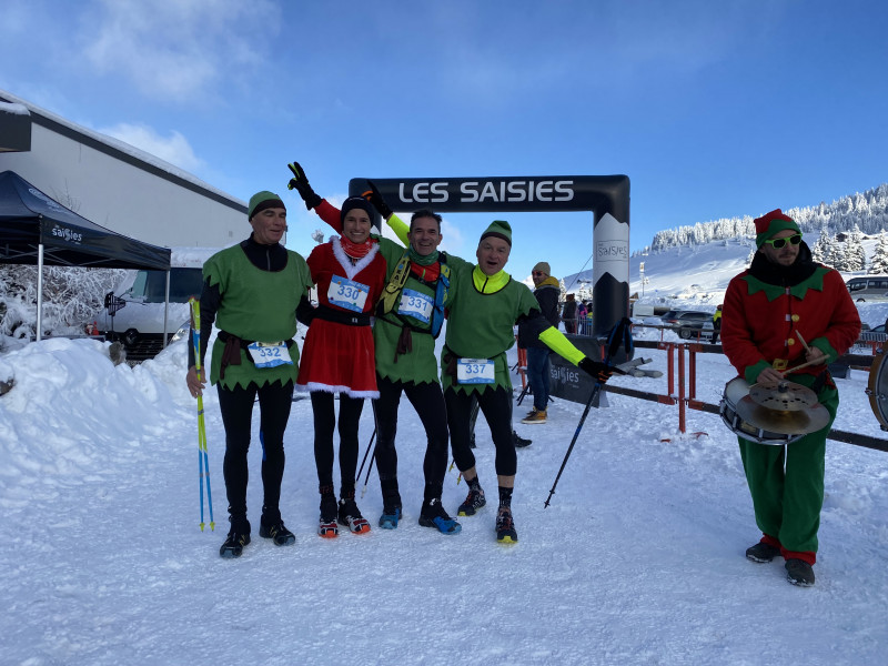 Trail de Noël_Les Saisies - © OTLESSAISIES Trail de Noël_Les Saisies