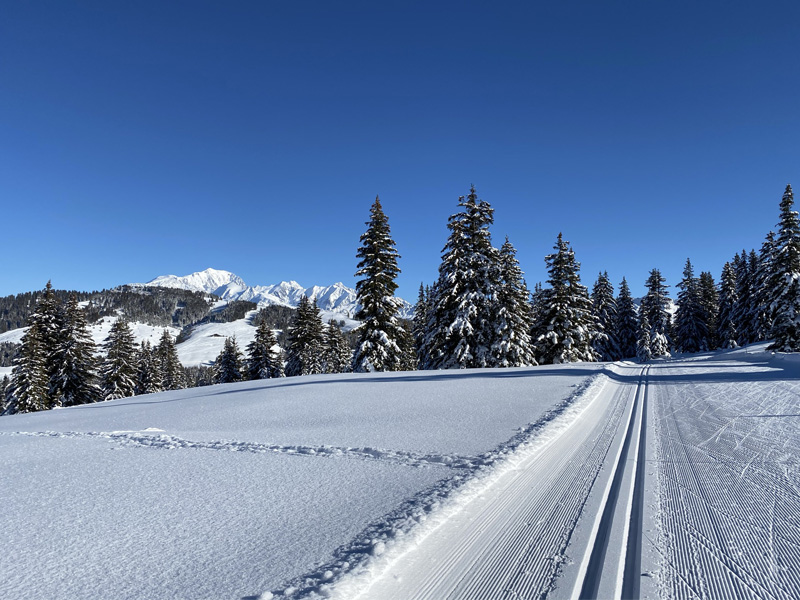 Vue depuis les pistes des Saisies